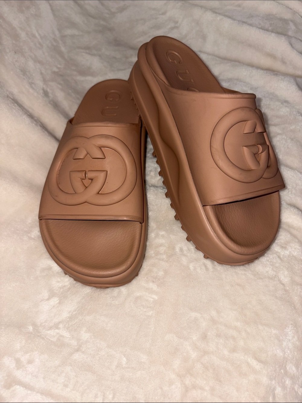 Gucci soft rubber platform sandals 100% Authentic